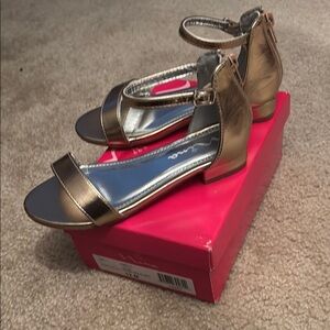 Nina Rose Gold sandal